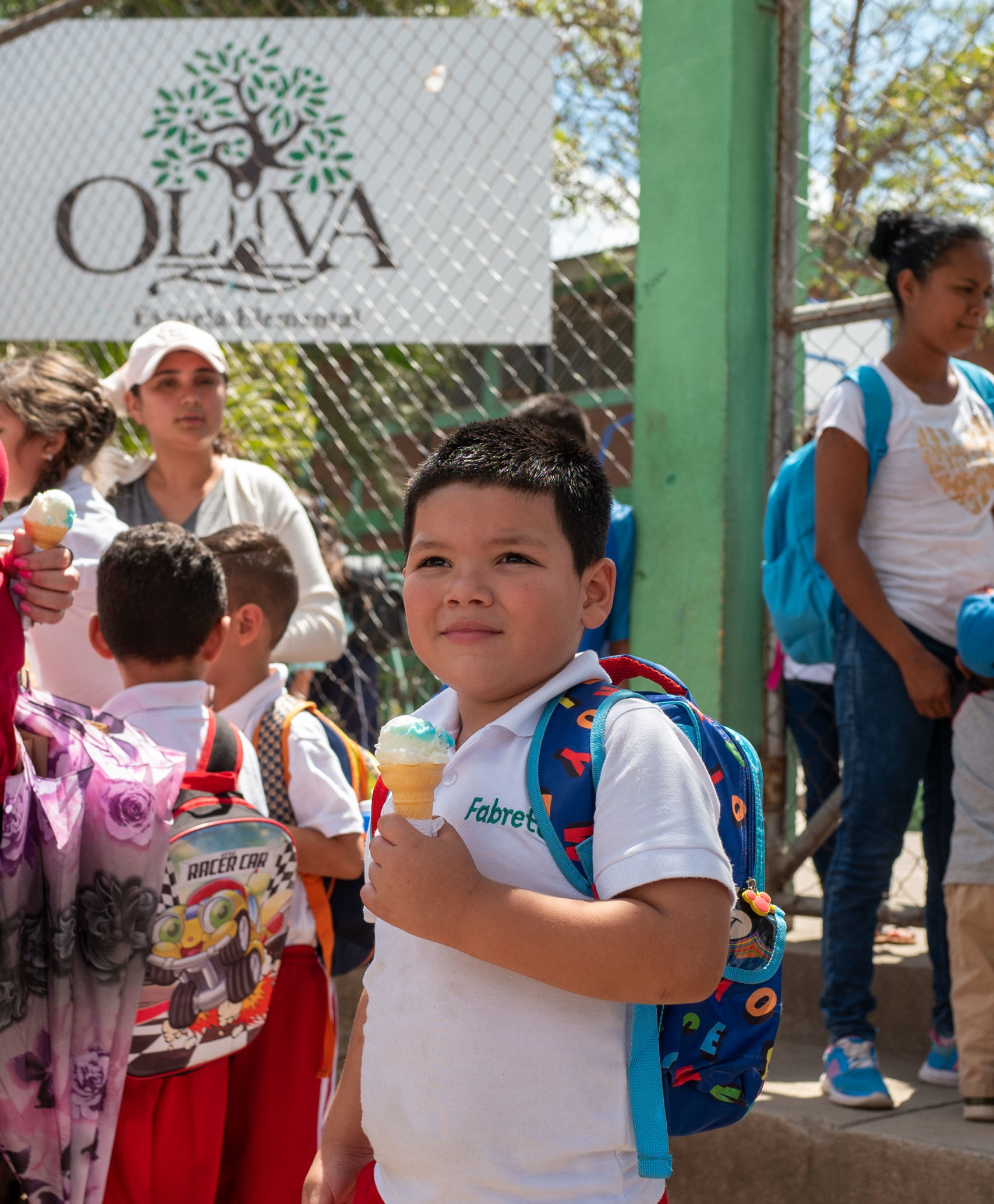 Oliva Gives Back