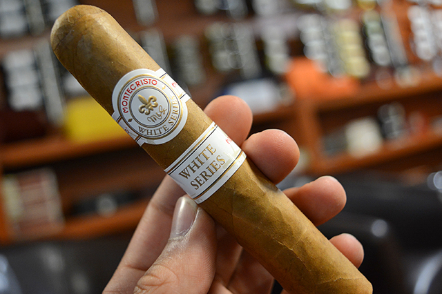 montecristo white toro