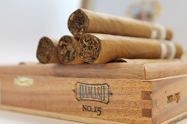padron-damaso-cigar-4-sticks padron-damaso-cigar-4-sticks