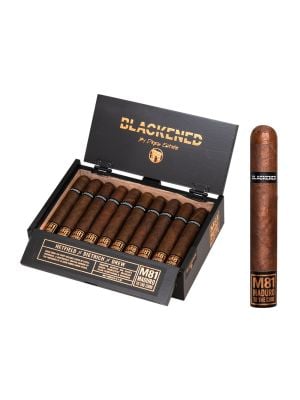 Blackened M81 by Drew Estate Robusto