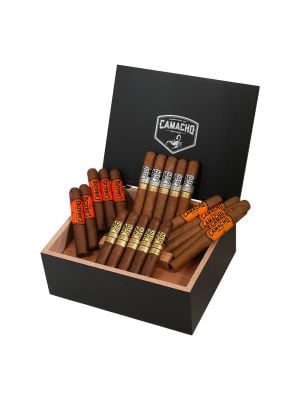 Camacho x Ferio Tego Smooth Holiday Humidor
