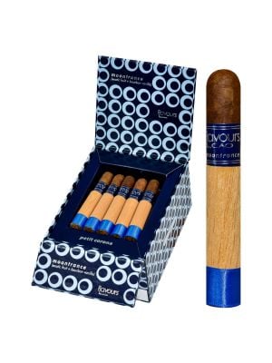 CAO Flavours Moontrance Petit Corona