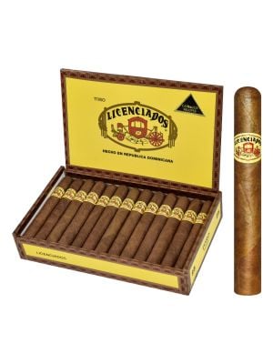 Licenciados Cameroon Toro