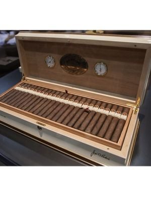Padron 50th Anniversary Edition Cigars And Humidor