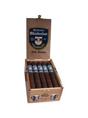 Quesada Oktoberfest 2016 Kaiser Ludwig - toro
