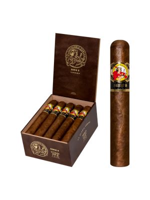 La Gloria Serie R #8
