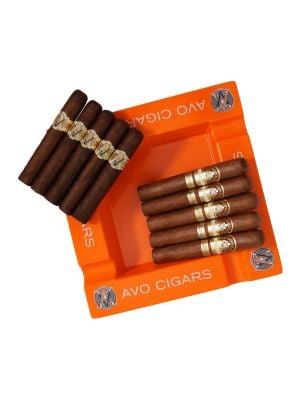 Santa's Avo Ashtray with Cigars