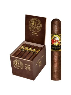La Gloria Serie R #4