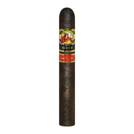 La Gloria Serie R #7 Maduro cigar