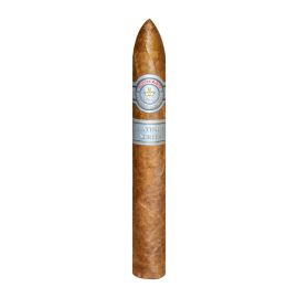 Montecristo Platinum No. 2 Natural cigar