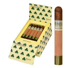 CAO Flavours Eileen's Dream Petit Corona Natural box of 25