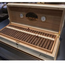 Padron 50th Anniversary Edition Cigars And Humidor Maduro box of 50