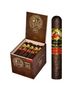 La Gloria Serie R #4