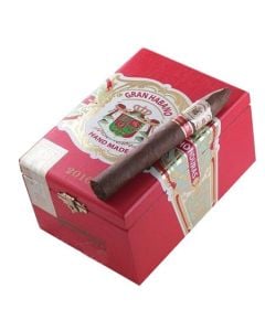 Gran Habano #5 Corojo Pyramid