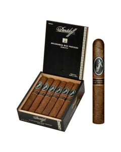 Davidoff Nicaragua Robusto Box Pressed