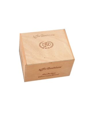 La Flor Dominicana Ligero Cabinet L300