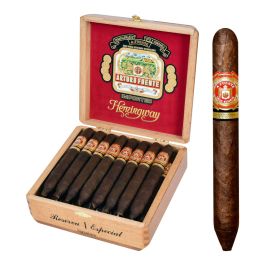 Arturo Fuente Hemingway Signature Sungrown box of 25