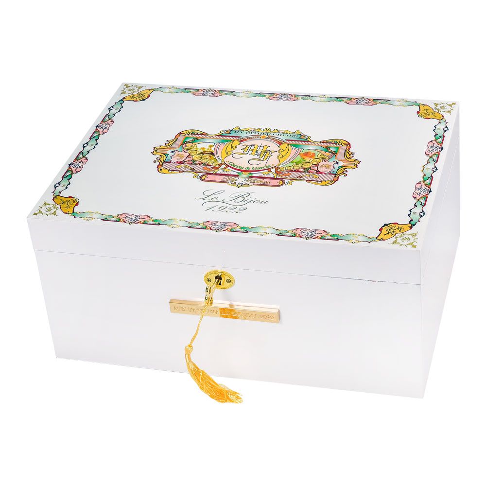 Coffret Le petit Larousse des cigares 葉巻 Amazon.fr - Coffret Le petit Larousse des cigares - Tesson